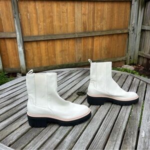 Open Edit White Vegan Leather Lug Sole Chelsea Boots ‎ size 10